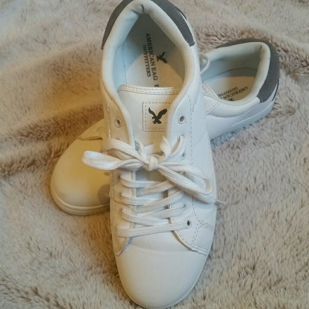 American Eagle White Sneakers